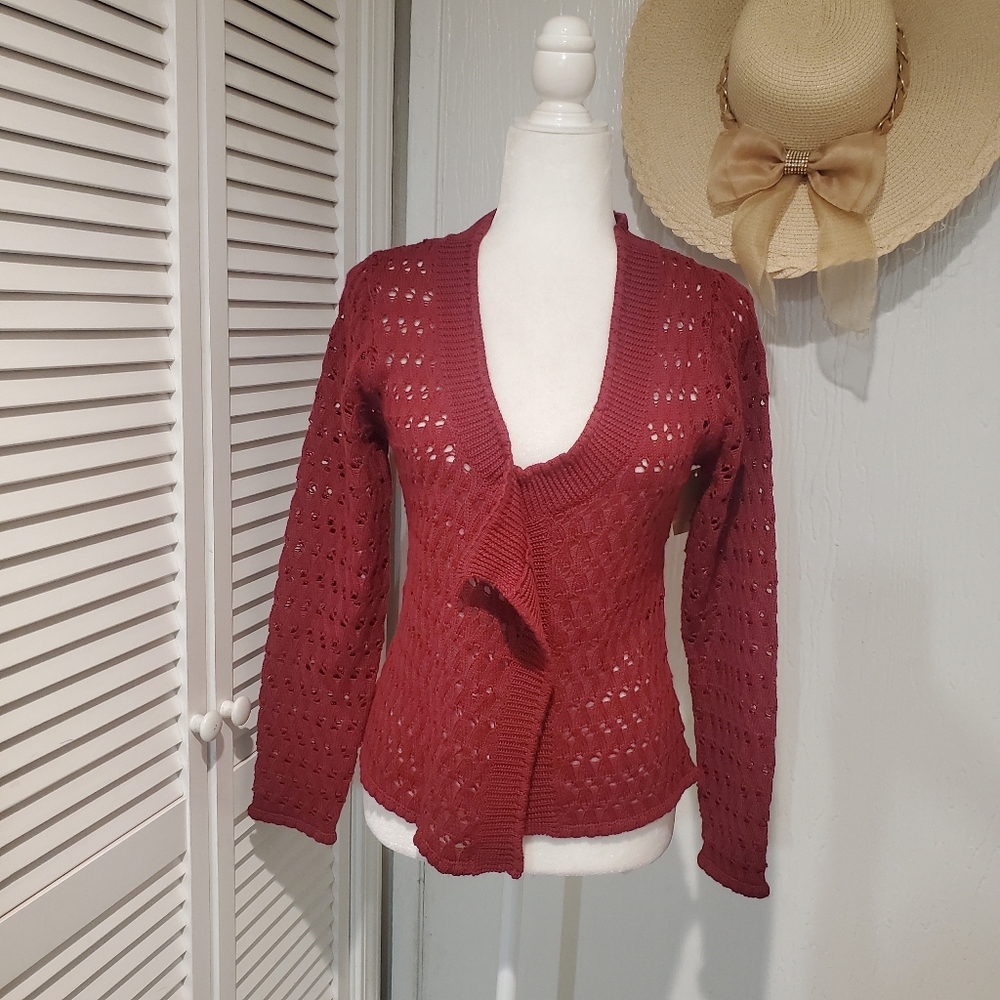 ShuShu Women's Burgundy Crochet Cropped Cardigan